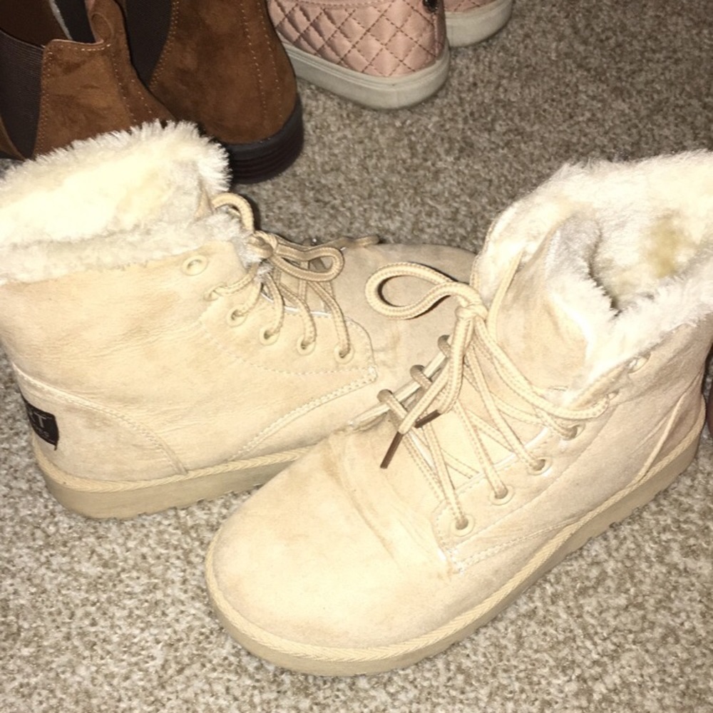 Winter boots